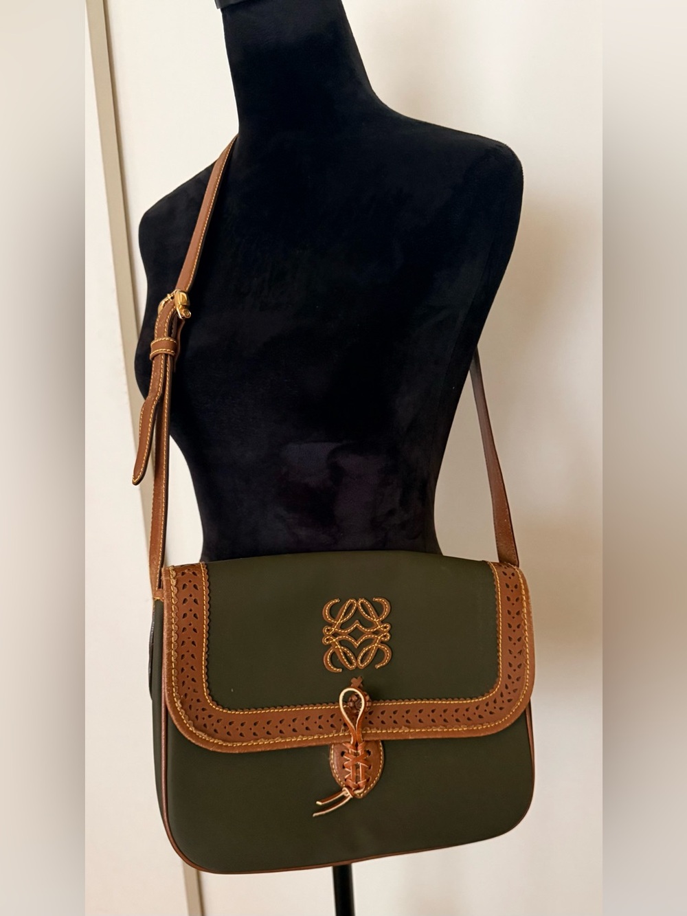 LOEWE Árboles De España Vintage Shoulder Bag